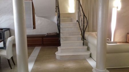 Staircases in marble granite and natural stone